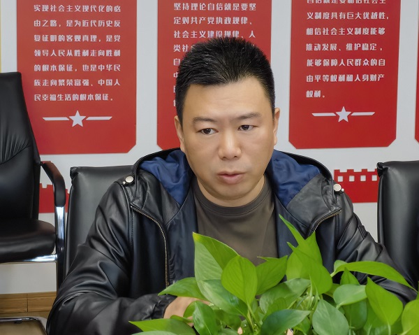 市場營銷中心主任陽為發(fā)言.jpg